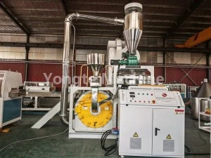 Bedienungsanleitung der Kunststoff-Pulverisiermaschine