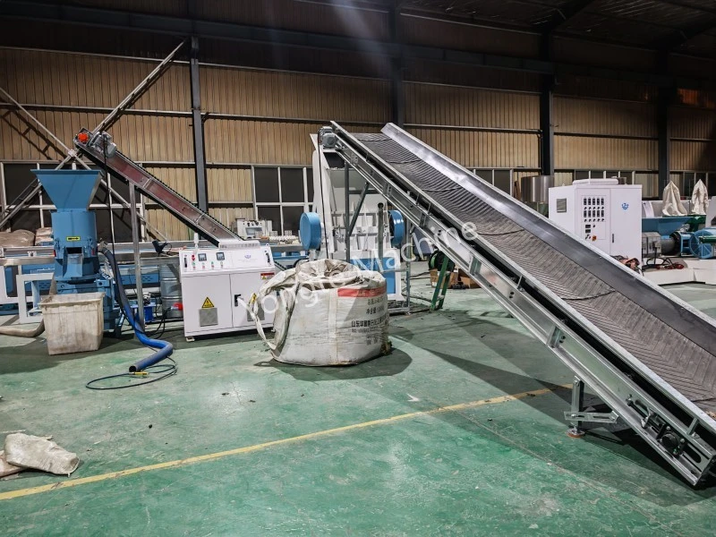 Produktionslinie für das Recycling von Alttextilien erfolgreich getestet