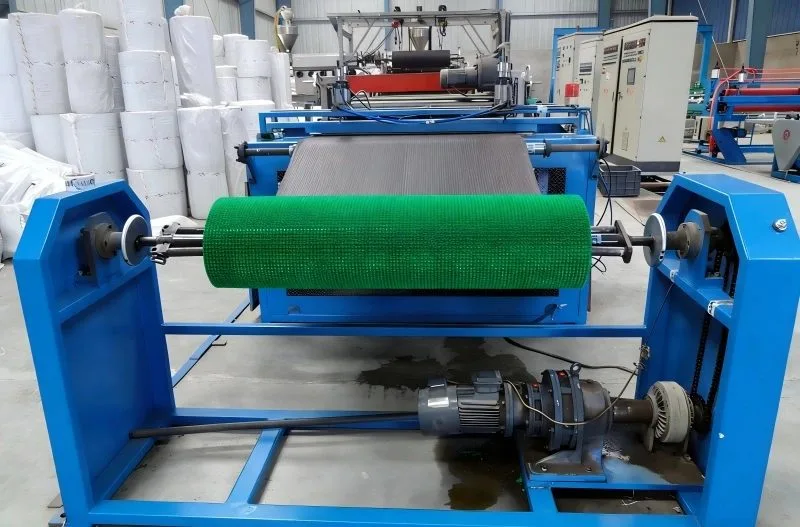 Produktionslinie für Kunststoff-Kotflügel in China