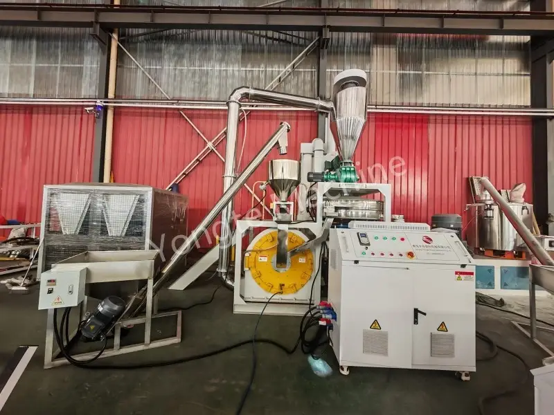 China Gummipulver-Schleifmaschine