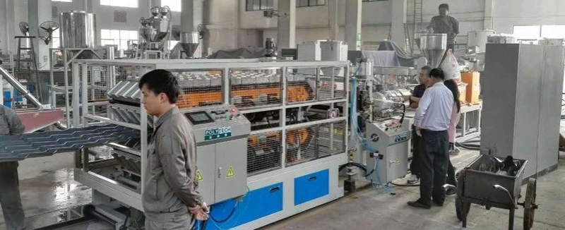 PVC corrugated sheet making machine