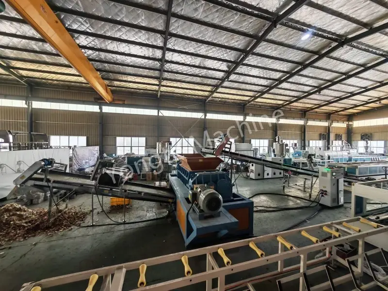 Kuwait-Holzpaletten-Recyclinganlage
