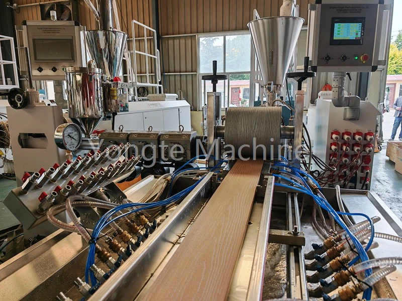 WPC-Recyclingmaschine für Abfälle