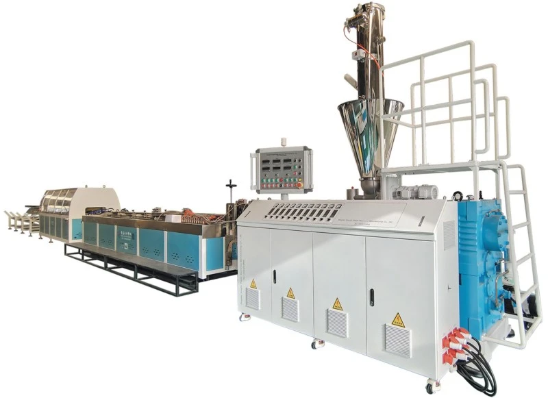 Holz-Kunststoff-Maschine mit 50–70 % Holzpulver