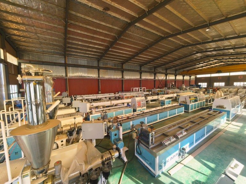 Holz-Kunststoff-WPC-Maschine