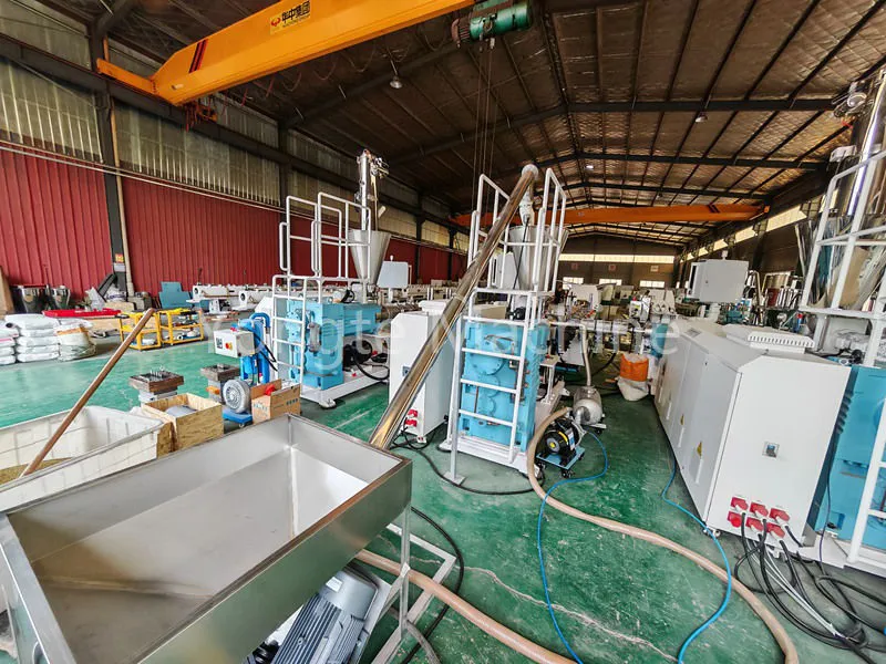 Produktionslinie für die WPC-Verarbeitung